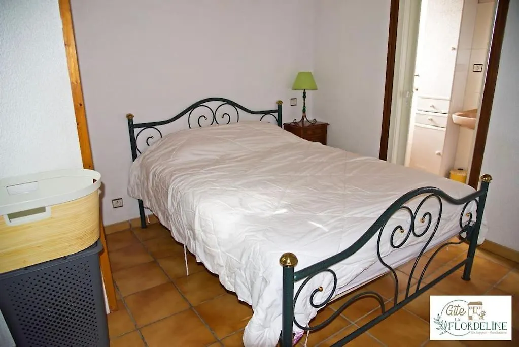 La Flordeline Classe 2 Etoiles Draps Et Serviettes Non Fournis Montbazens 0*,  Frankrijk