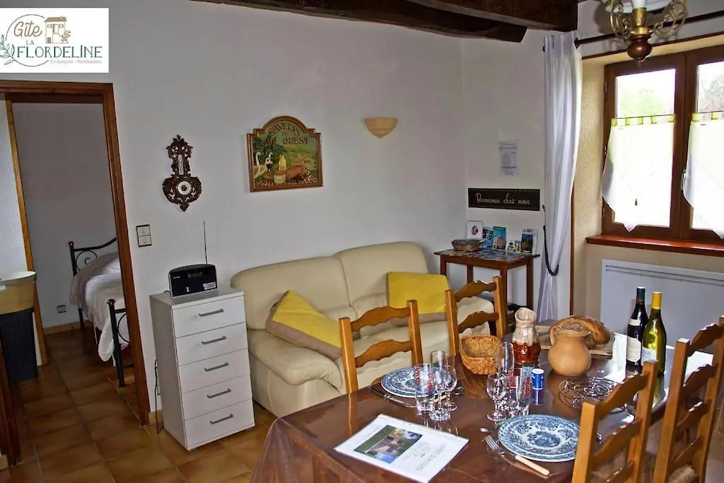 Vakantiehuis La Flordeline Classe 2 Etoiles Draps Et Serviettes Non Fournis Montbazens
